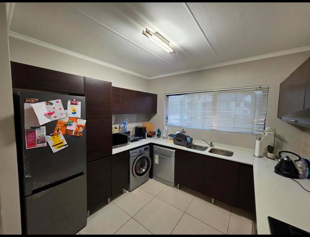 2 BEDROOM APARTMENT FOR SALE IN KYALAMI